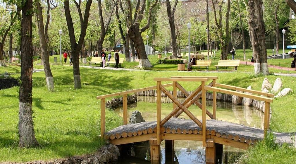 Lover's Park in Yerevan