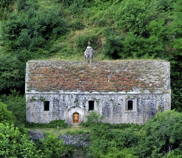 Mysteriöse schwingende Brücke: Neues und altes Khndzoresk