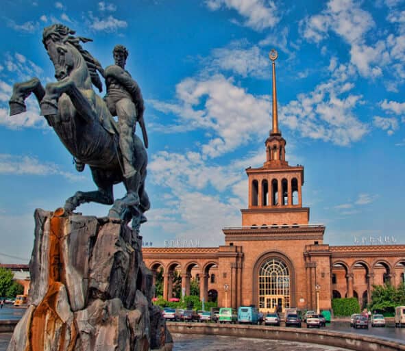 Buildings and statues of  Yerevan: the Colors of the pink city