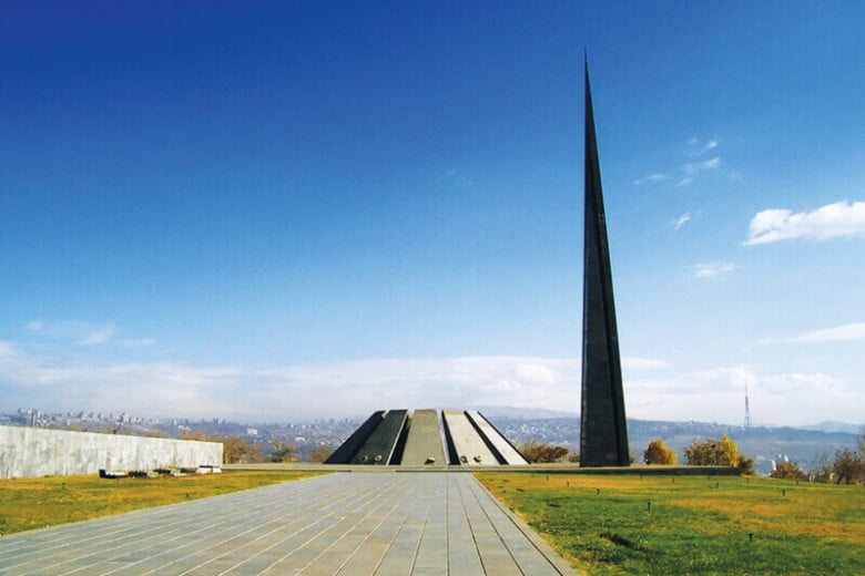 Ծիծեռնակաբերդ Ծիծեռնակաբերդ