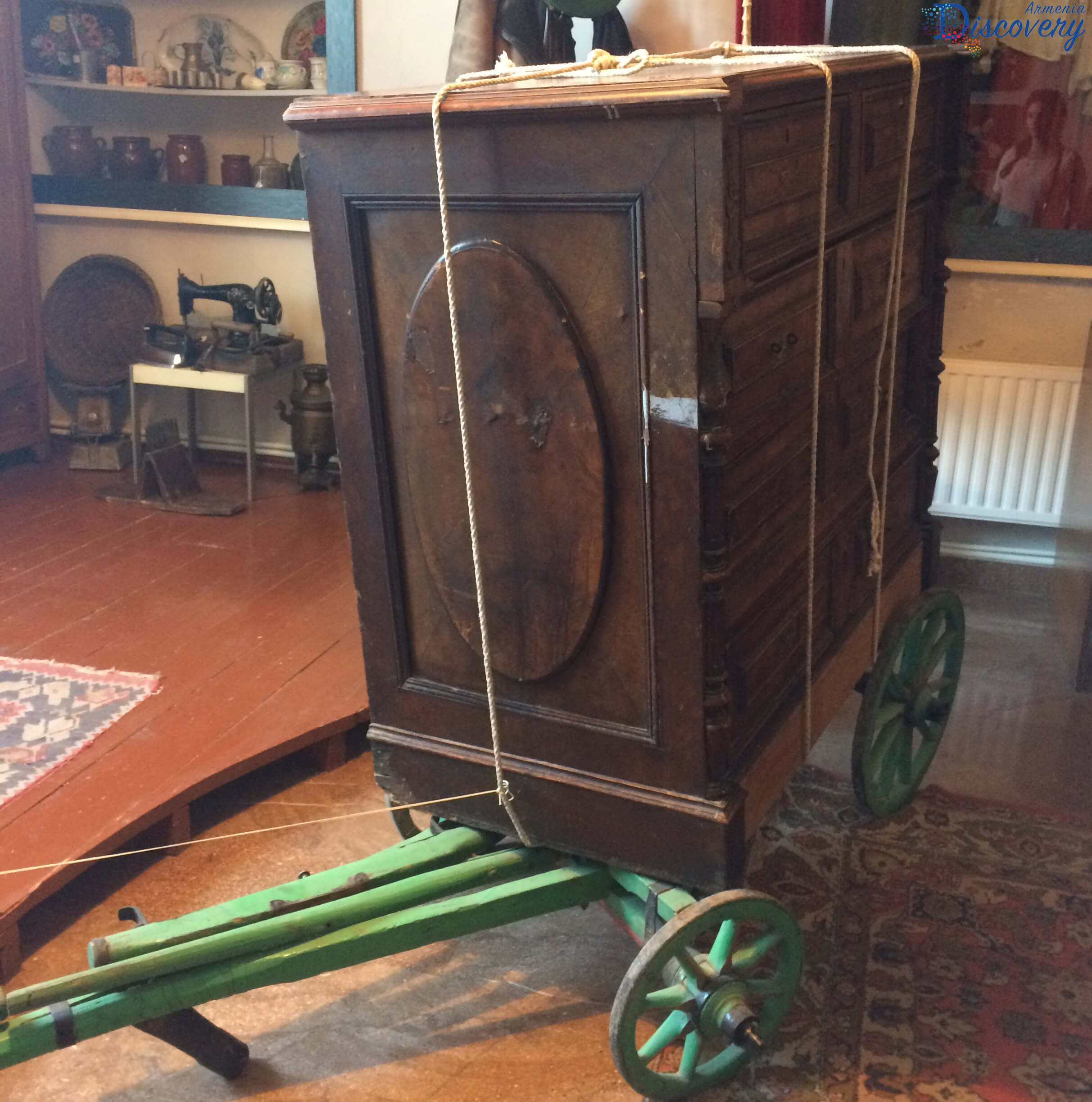 Chest of drawers Chest of drawers