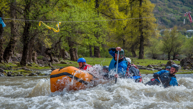 Rafting in Debed Rafting in Debed
