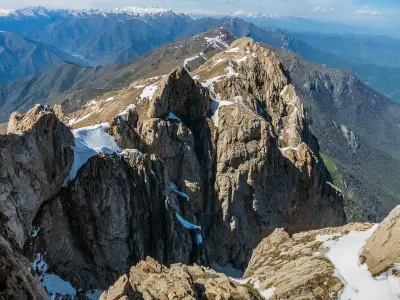 Mount Khustup