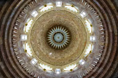 Quba Mêrê Dîwanê Yazidi Temple