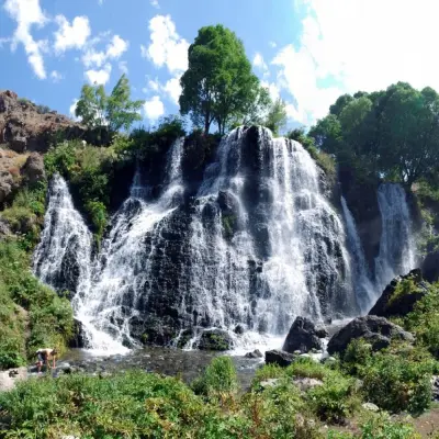 Shaki Waterfall