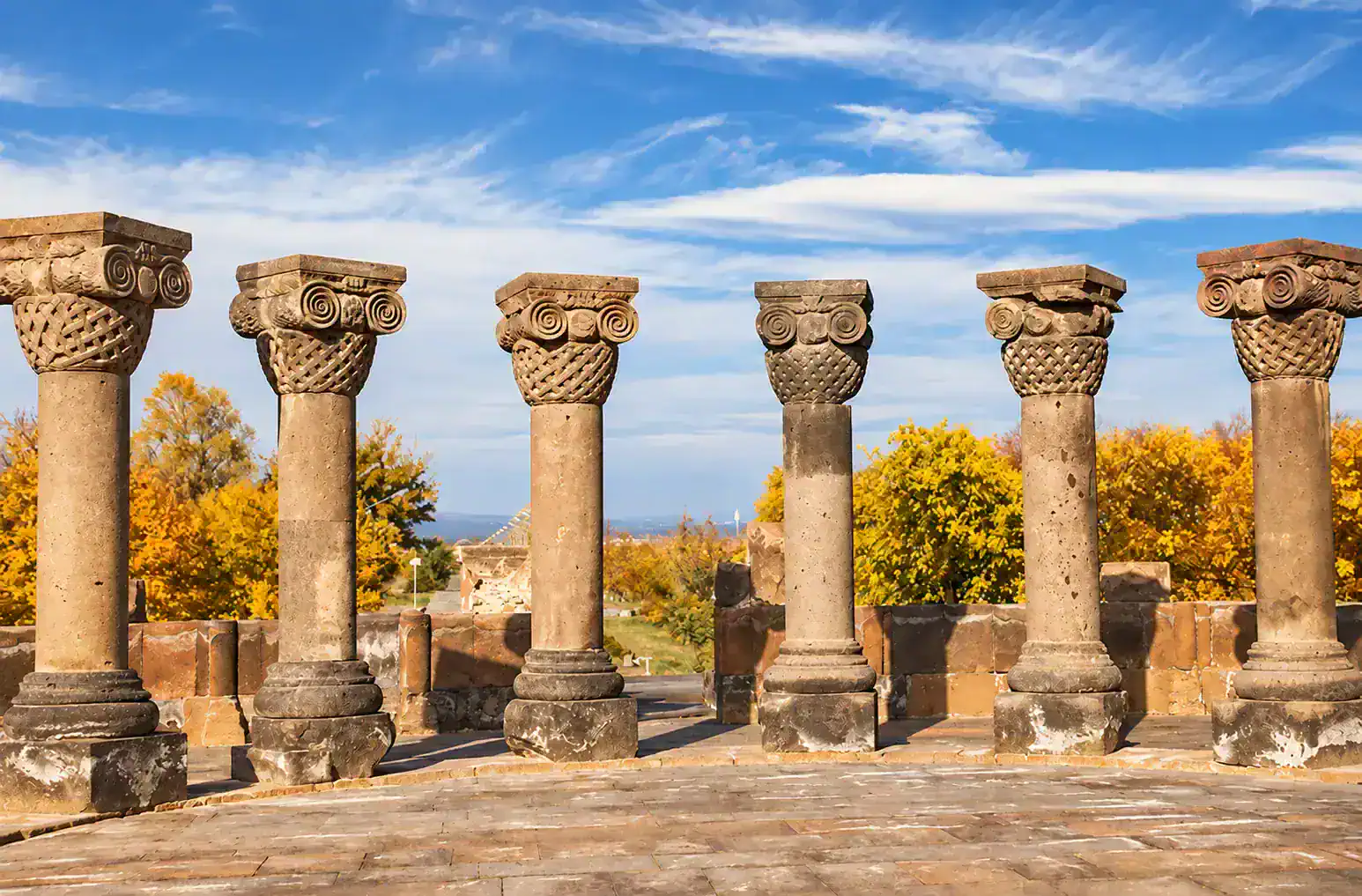 Զվարթնոցի տաճար