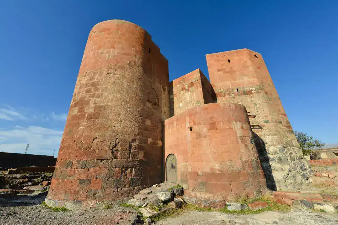 Dashtadem Fortress