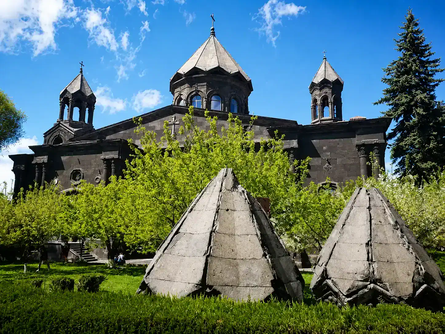 Yot Verk (Seven Wounds) Church